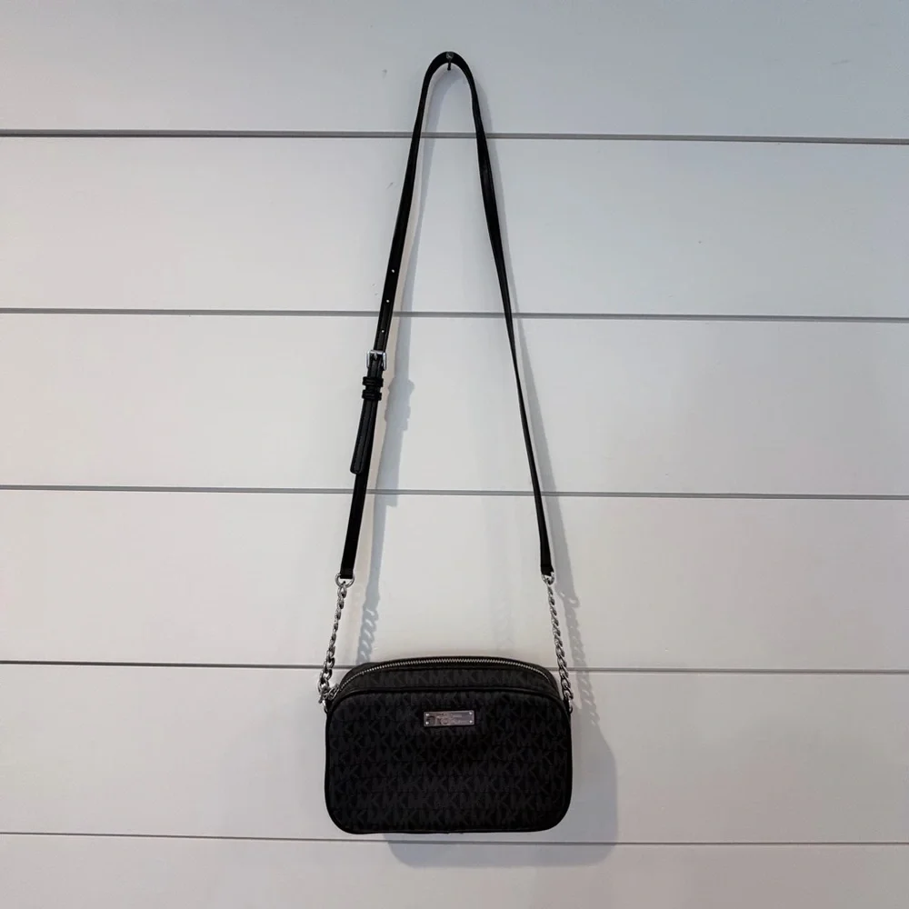 Michael Kors Charcoal Logo Classic Crossbody Bag with Chic Infinity Scarf